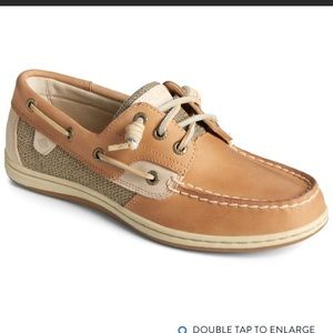 Women’s sperrys NEW WITH BOX